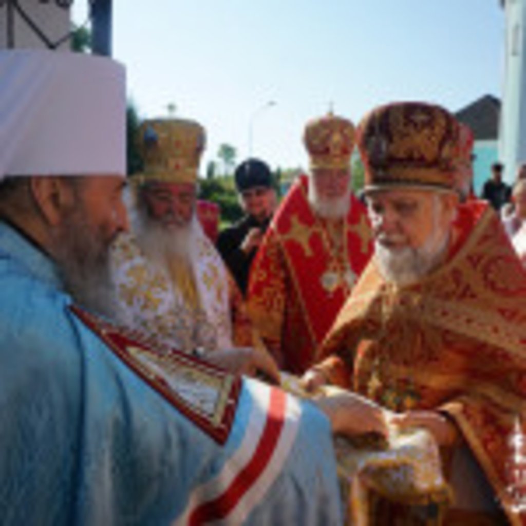 10 травня, у день пам’яті Всіх святих землі Волинської та 20-річчя утворення Володимир-Волинської єпархії, Блаженніший Митрополит Київський і всієї України Онуфрій звершив Божественну літургію в Успенському кафедральному соборі Володимир-Волинського