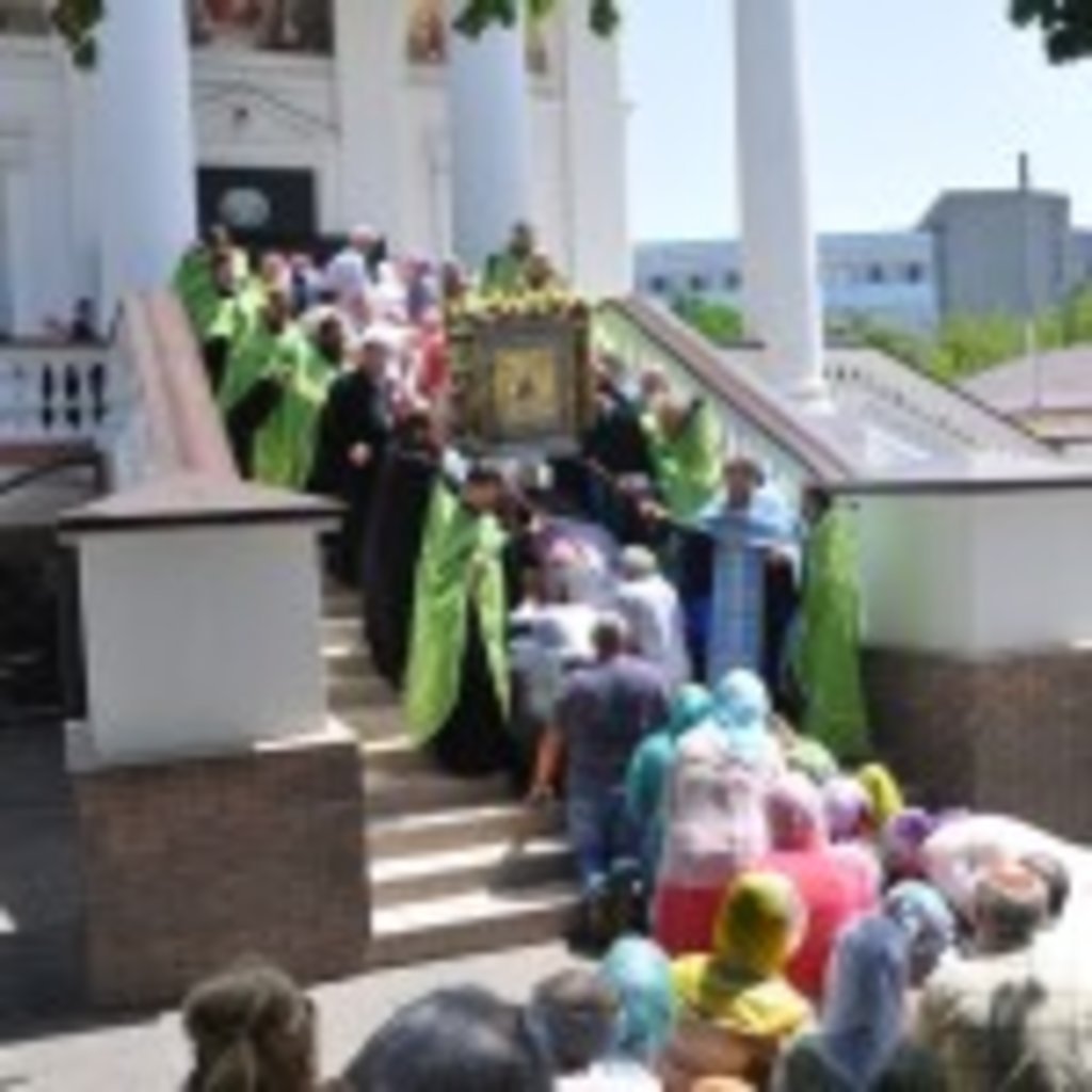 22 червня 2016 року вулицями Херсона пройшов традиційний хресний хід з Касперівської іконою Божої Матері, яка з понеділка перебувала в Свято-Духівському кафедральному соборі