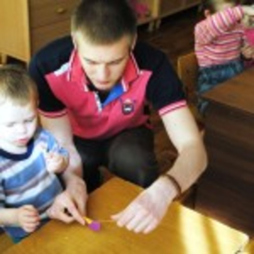 У Кіровограді учасники молодіжного волонтерського руху «Покров» відвідали дітей-сиріт місцевого Центру соціально-психологічної реабілітації дітей