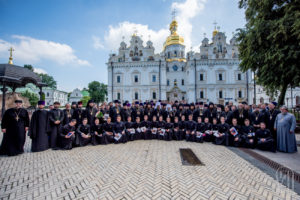 Предстоятель возглавил торжества в день выпуска в Киевских духовных школах (+видео)