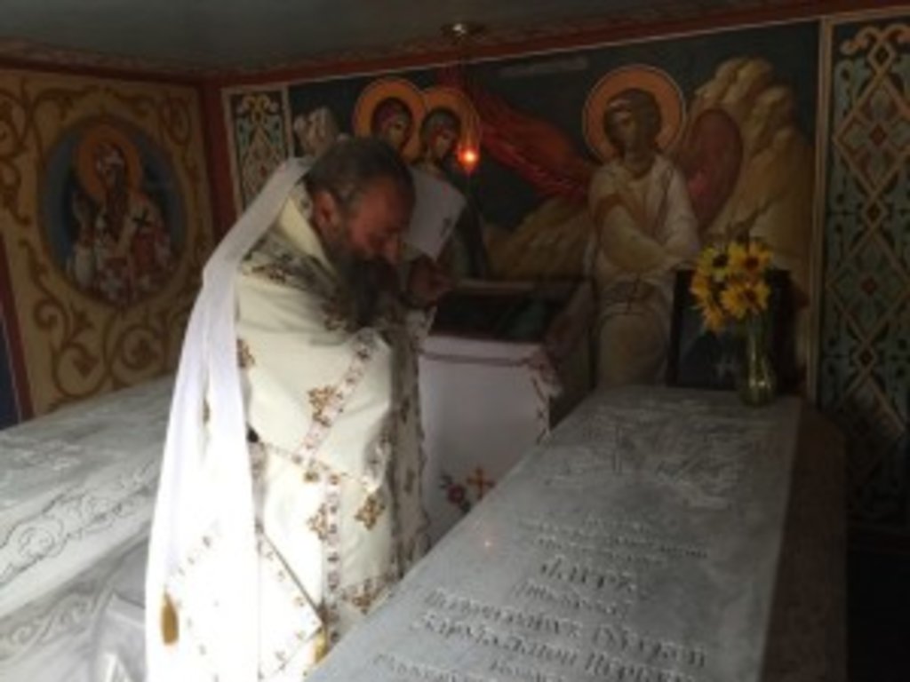 Його Блаженство відслужив літію на могилі першоієрарха Російської православної церкви закордоном митрополита Лавра