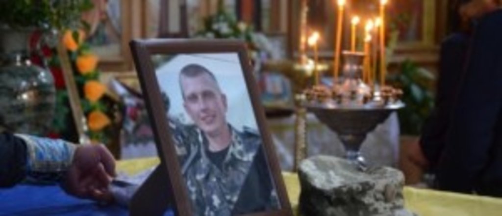 Священики Волинської єпархії відсужили літію за загиблим воїном Віктором Михальчуком