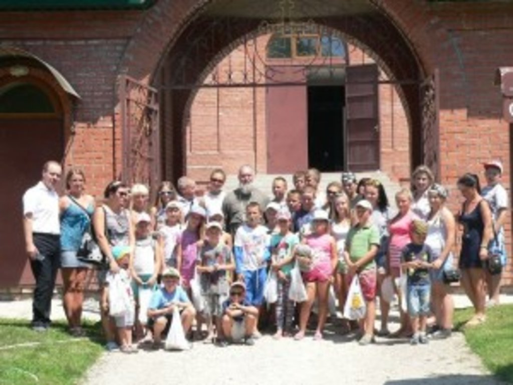 Діти військових відвідали храмовий комплекс у Асканії-Новій