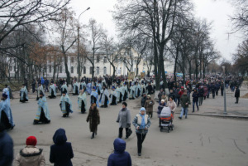 Віруючі пройшли зі святинями центром Конотопу