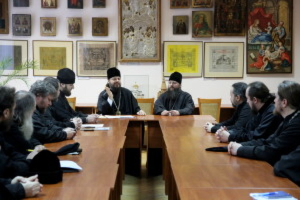 Засідання очолили єпископ Львівський і Галицький Філарет і єпископ Ірпінський Климент