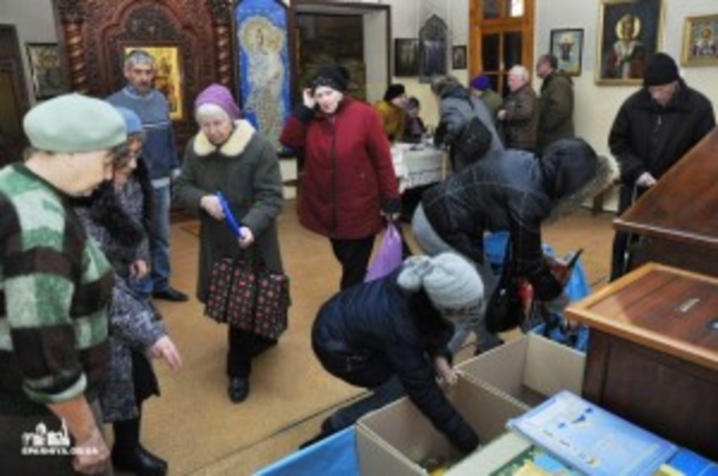 Одеська єпархія підтримує сотні переселенців, які мешкають в Одесі та приміських населених пунктах