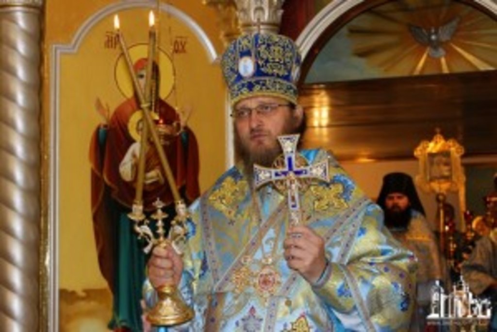 11 липня 2016 року, в день святкування ікони Божої Матері «Троєручиця», навколо Сєверодонецька також відбувся традиційний хресний хід