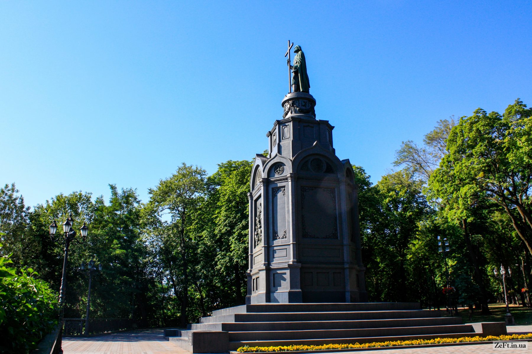 У столиці розпочалася реставрація пам'ятника святому князю ...