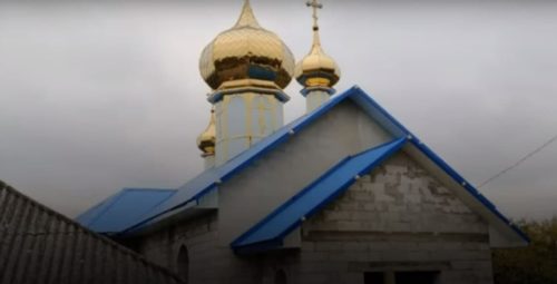 На Буковині в селі Боянчук віряни менш як за рік побудували новий храм замість захопленого “ПЦУ”