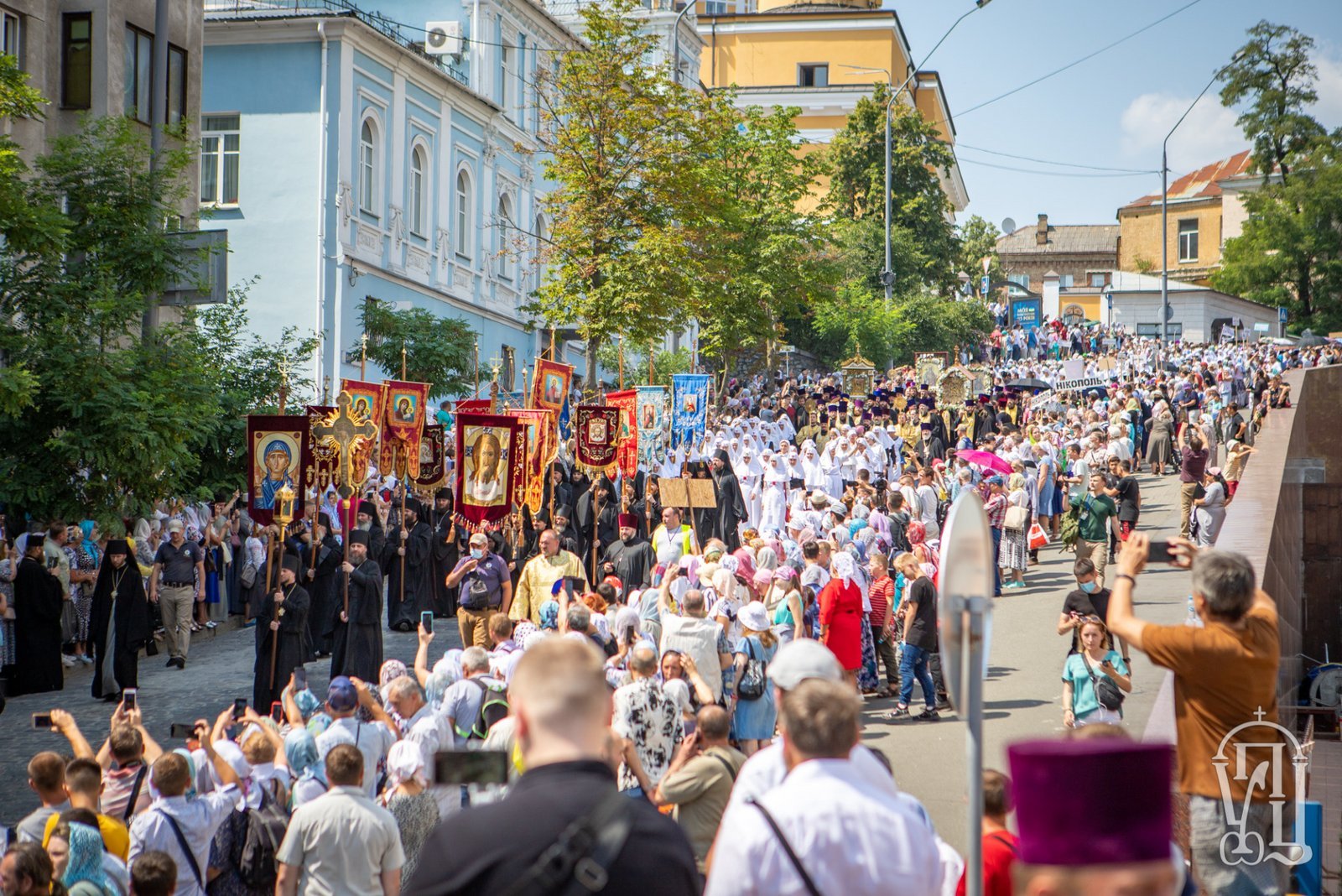 Современный город крещения руси. Крестный ход в Киеве на крещение Руси. Крестный ход в Киеве 2021. Крестный ход в Киеве 2019. Крестный ход в Киеве на крещение Руси 2021 году.