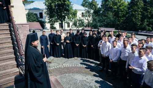 У Київських духовних школах підвели підсумки вступної кампанії 2022 року