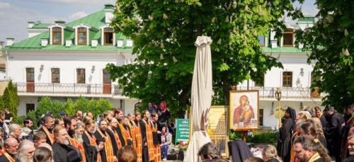 Заявления об отселении монахов из Лавры незаконны и безосновательны — разъяснение Юридического отдела УПЦ