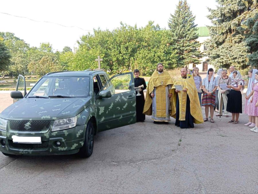 блаженніший онуфрій освятив автомобіль для зсу