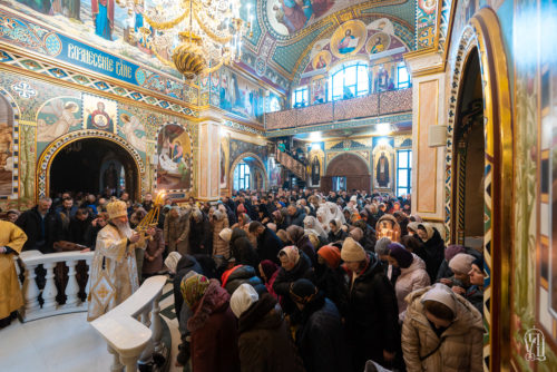 У Неділю 34-ту після П’ятидесятниці Предстоятель очолив Божественну літургію у Києво-Печерській Лаврі (+відео)