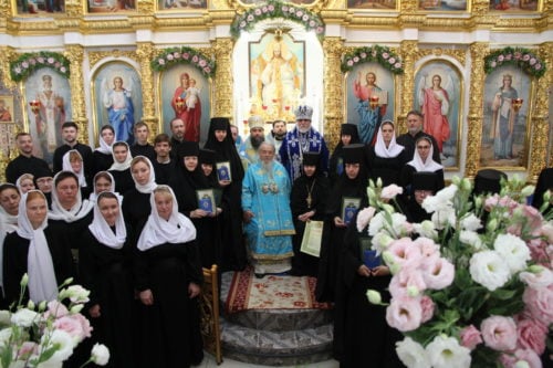 У Регентсько-катехізаторському духовному училищі при Тихвінському монастирі у м. Дніпро відбувся перший випускний акт