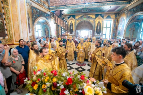 У день первоверховних апостолів Петра і Павла Предстоятель очолив Божественну літургію у Києво-Печерській Лаврі