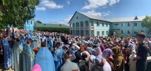 В Одеській єпархії провели хресний хід з нагоди 100-ї річниці чудесного заснування жіночого монастиря в селі Олександрівка