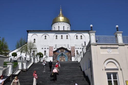 У Почаївській лаврі спростували чергову неправдиву інформацію в ЗМІ про порушення в обителі